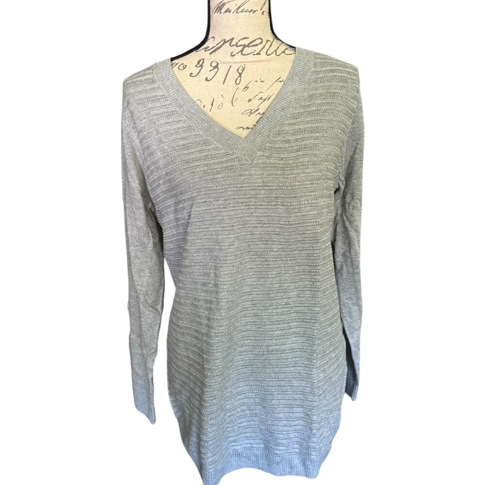 Hilary Radley Gray V Neck Tunic Long Sleeve Sweater Size Medium